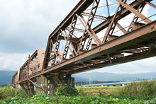 最上川橋梁の写真